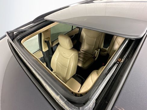 Used 2023 Cadillac XT6 Sport w/ Platinum Package image 22