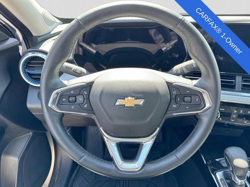 Used 2024 Chevrolet Trax LT w/ Driver Confidence Package FWD image 26