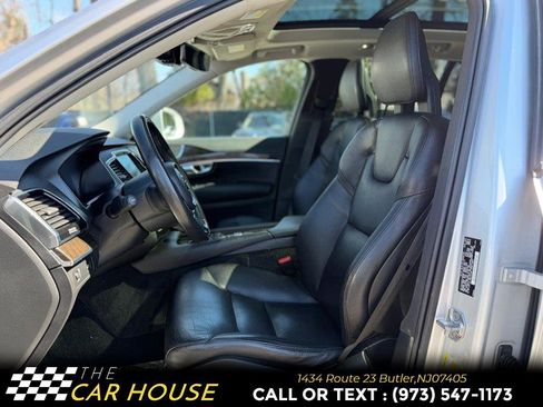 Used 2018 Volvo XC90 T6 Momentum w/ Convenience Package image 14