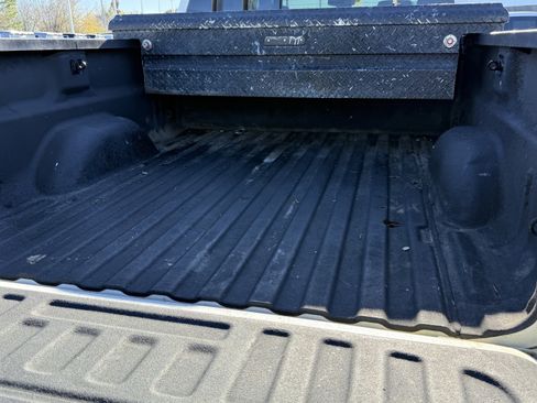 Used 2017 GMC Sierra 2500 Denali w/ Duramax Plus Package image 32