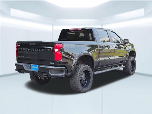 Used 2022 Chevrolet Silverado 1500 RST w/ Safety Package AWD/4WD image 6