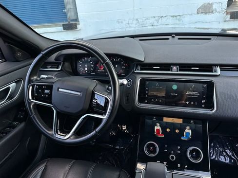 Used 2021 Land Rover Range Rover Velar S image 18