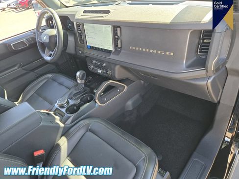 Certified 2025 Ford Bronco Badlands AWD/4WD image 13