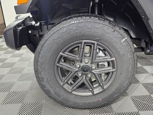 New 2026 Jeep Gladiator Sport image 11