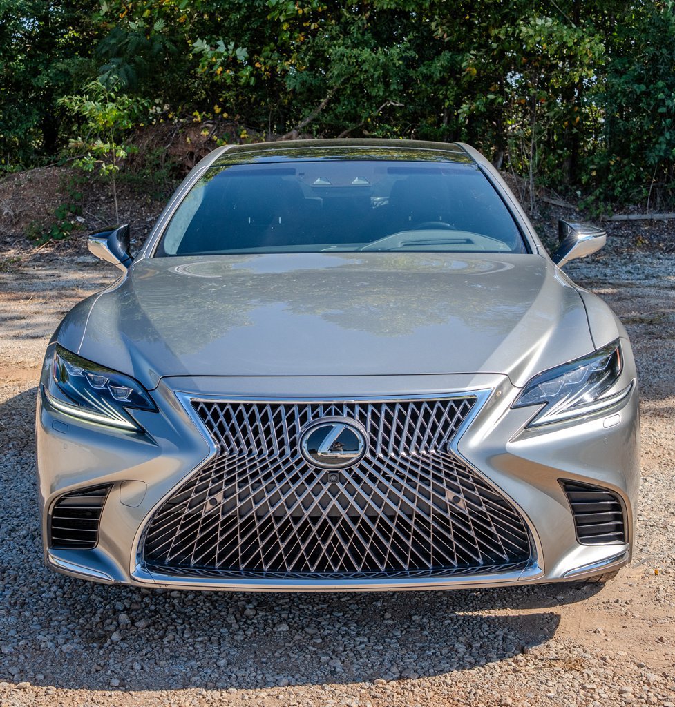Used 2018 Lexus LS 500 w/ Luxury Package RWD image 8