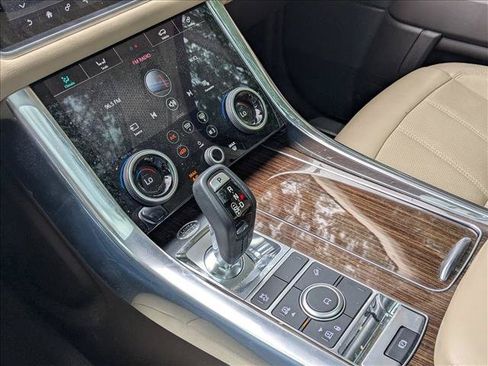Used 2019 Land Rover Range Rover Sport HSE AWD/4WD image 15