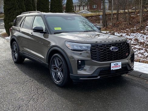 New 2026 Ford Explorer ST w/ Sun And Sound Package image 10