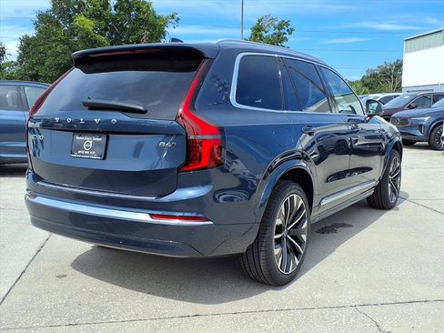 New 2026 Volvo XC90 B6 Plus w/ Protection Package Premier image 7