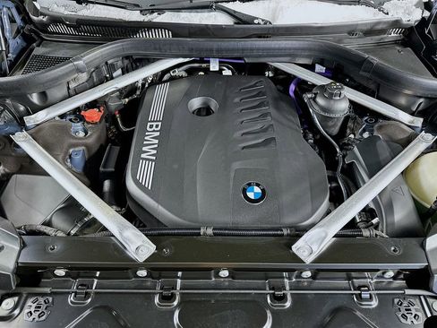 Used 2025 BMW X7 xDrive40i image 39