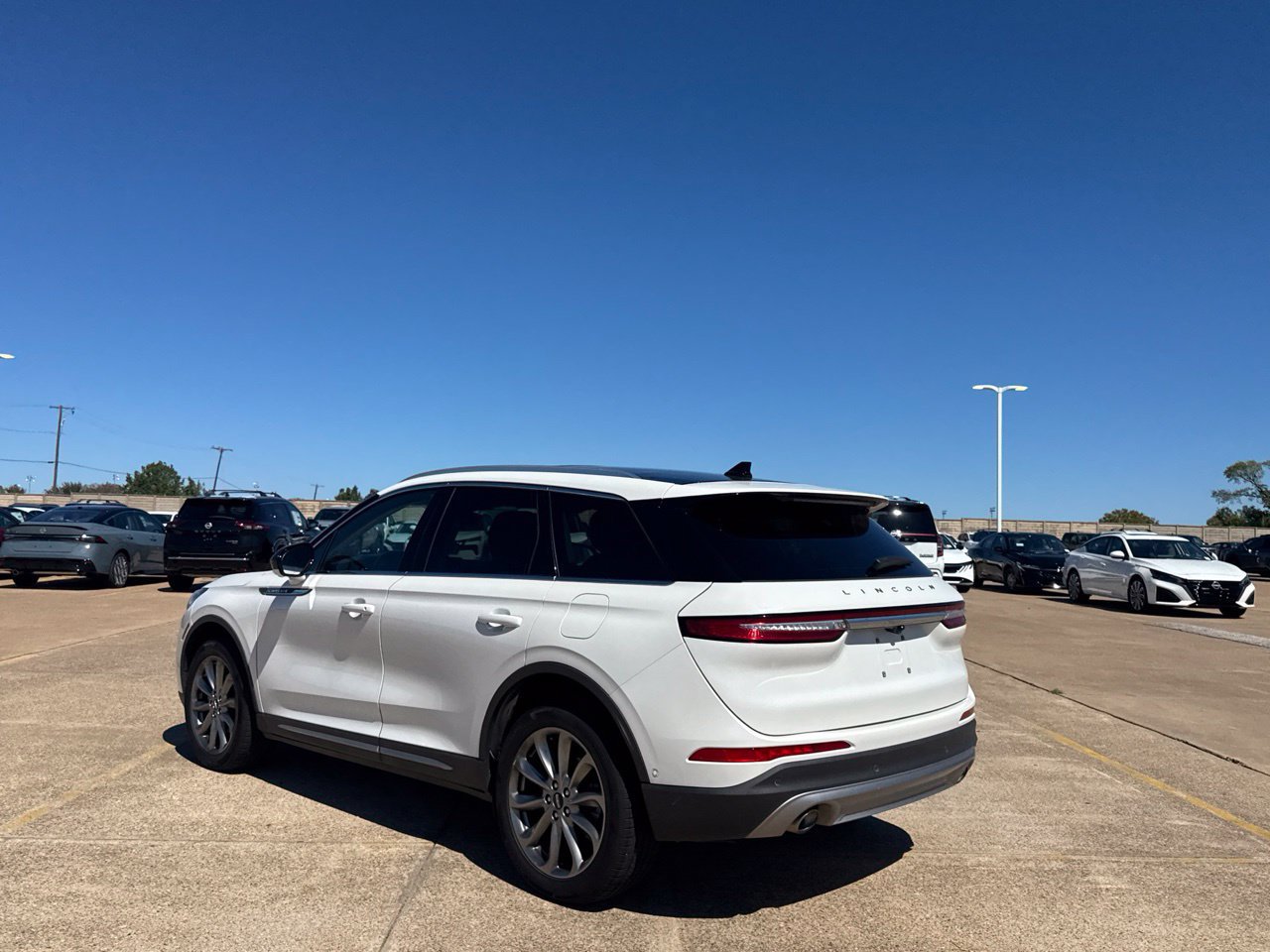 Used 2020 Lincoln Corsair FWD image 17