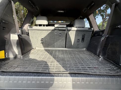 Used 2020 Lexus GX 460 Premium w/ Premium Package AWD/4WD image 49