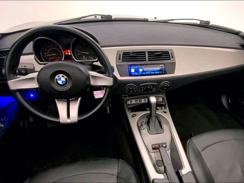 Used 2003 BMW Z4 3.0i RWD image 14