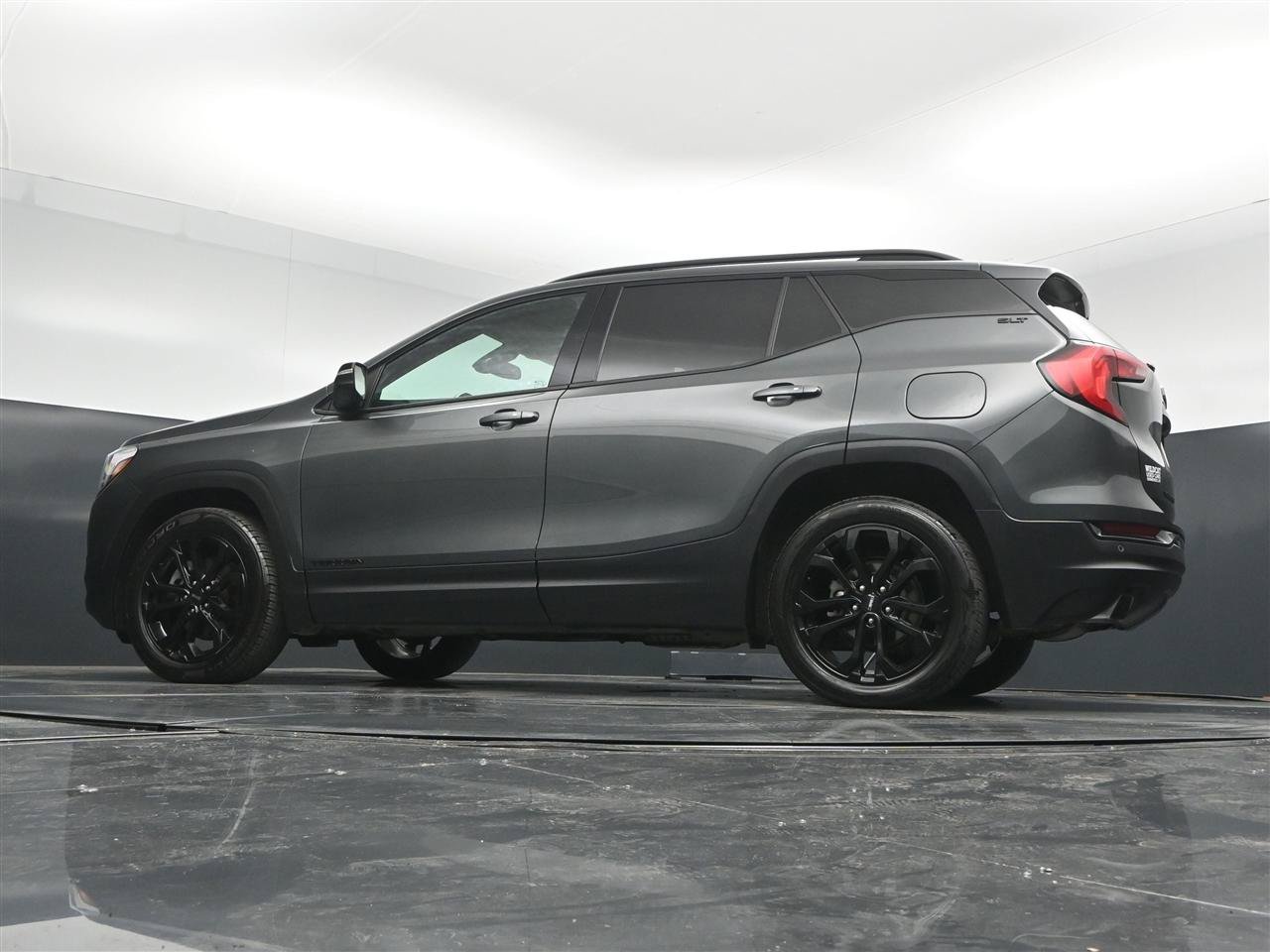 Used 2020 GMC Terrain SLT w/ Preferred Package FWD image 34