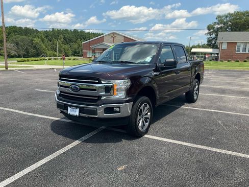 Used 2018 Ford F150 XLT w/ Trailer Tow Package AWD/4WD image 15