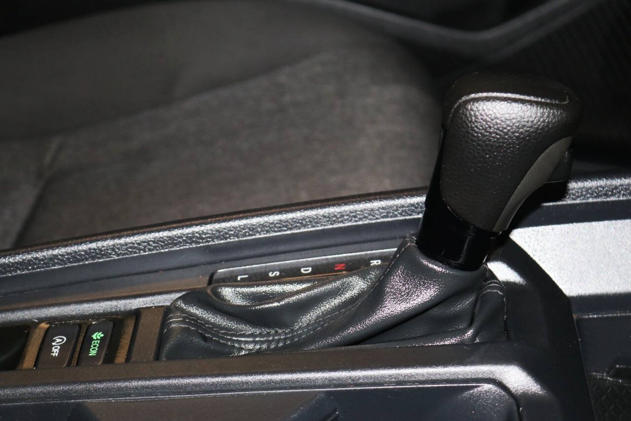 Used 2024 Honda Accord LX image 49