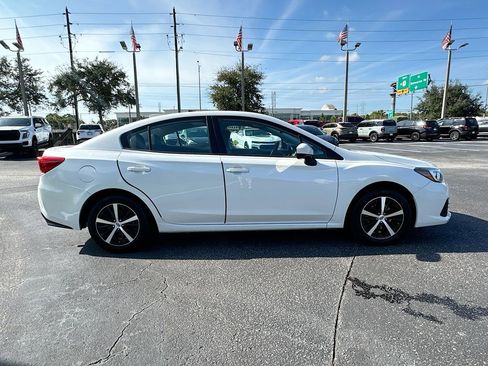 Used 2020 Subaru Impreza 2.0i Premium image 5