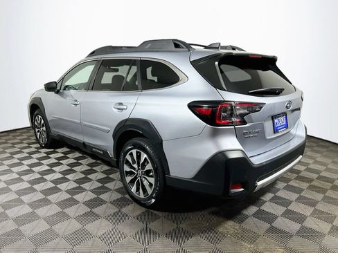 Used 2024 Subaru Outback Limited XT AWD/4WD image 5
