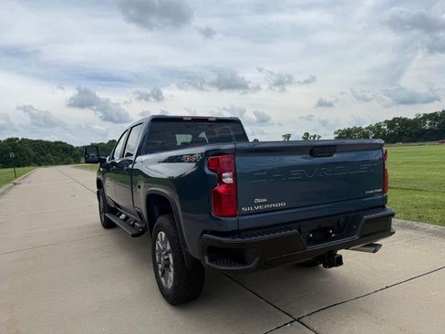 New 2026 Chevrolet Silverado 2500 Custom w/ Custom Value Package AWD/4WD image 7