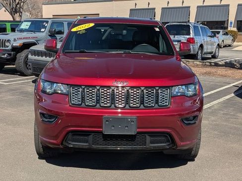 Certified 2022 Jeep Grand Cherokee Laredo X image 8