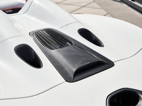 Used 2021 McLaren Elva image 13