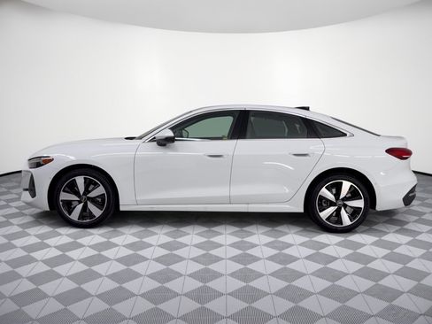 Used 2025 Audi A5 2.0T Premium Plus AWD/4WD image 2