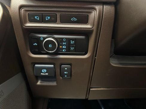 Used 2023 Ford F150 King Ranch AWD/4WD image 13