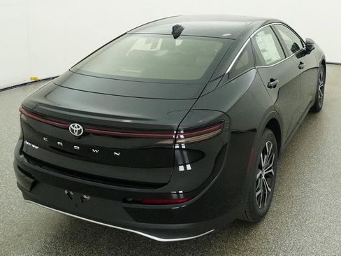 New 2026 Toyota Crown AWD/4WD image 12