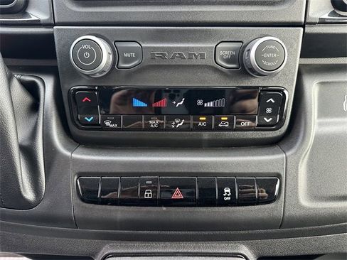 Used 2025 RAM ProMaster 2500 image 23