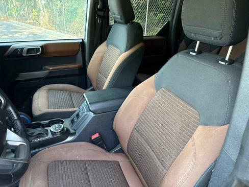 Used 2022 Ford Bronco Outer Banks AWD/4WD image 10