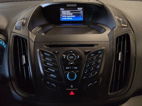 Used 2016 Ford Escape SE image 25