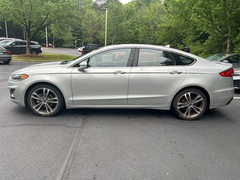 Used 2019 Ford Fusion Titanium AWD/4WD image 10