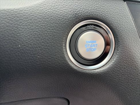 Used 2018 Genesis G80 3.3T Sport image 25