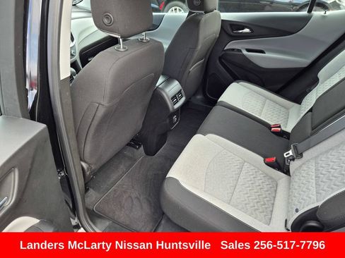 Used 2022 Chevrolet Equinox LS AWD/4WD image 14