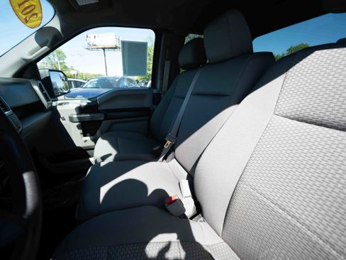 Used 2016 Ford F150 XLT RWD image 10