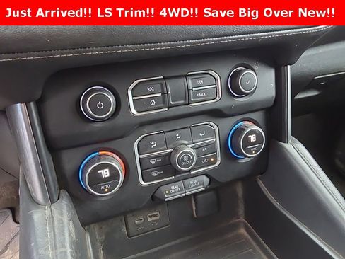 Used 2023 Chevrolet Suburban LS image 13