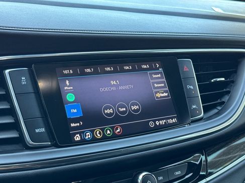 Used 2021 Buick Enclave Avenir w/ Avenir Technology Package FWD image 21