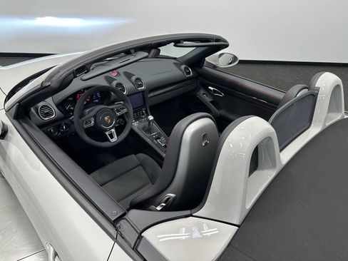 Certified 2025 Porsche 718 Boxster GTS image 18