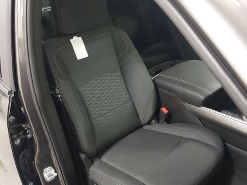 Used 2025 RAM 2500 Big Horn image 28