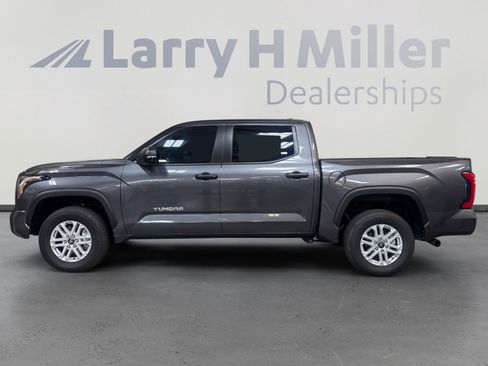 Certified 2026 Toyota Tundra SR5 w/ SR5 Convenience Package AWD/4WD image 2