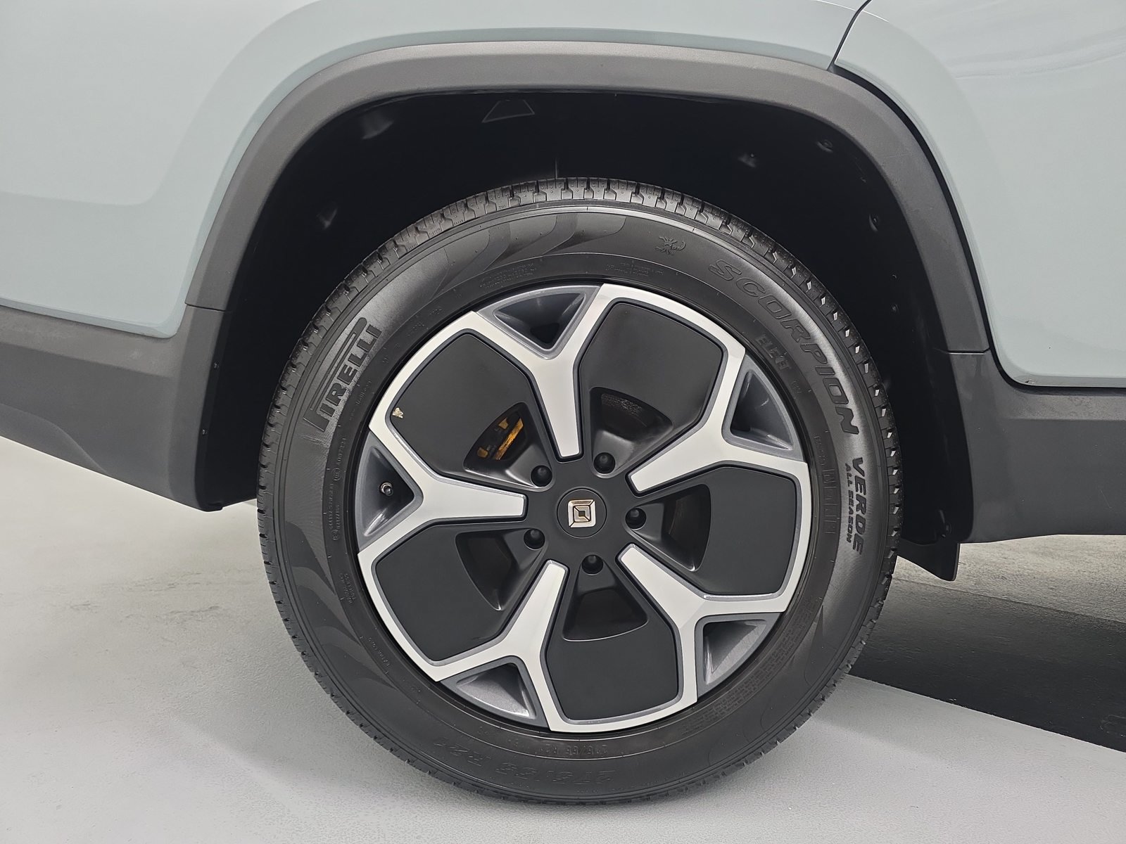 Used 2023 Rivian R1T Adventure Quad AWD/4WD image 12