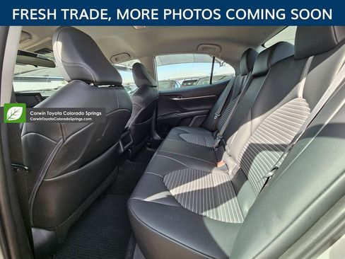 Used 2022 Toyota Camry SE w/ Carpet Mat Package (TMS) image 14
