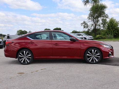 Used 2021 Nissan Altima 2.5 SR FWD image 7