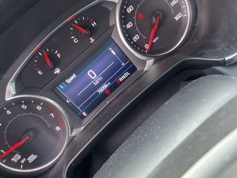 Used 2022 Chevrolet Blazer LT FWD image 3