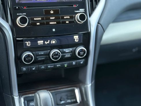 Used 2022 Subaru Ascent Touring image 40