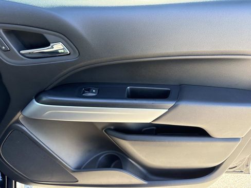 Certified 2022 Chevrolet Colorado LT w/ Redline Special Edition image 33