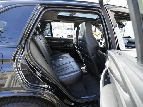 Used 2016 BMW X5 M image 45