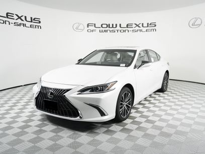 New 2025 Lexus ES 300h w/ Premium Package