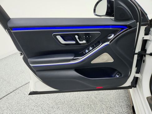 Certified 2023 Mercedes-Benz S 500 4MATIC image 23
