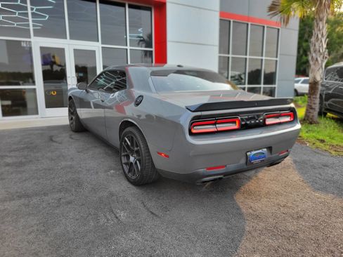 Used 2018 Dodge Challenger R/T w/ Blacktop Package RWD image 5