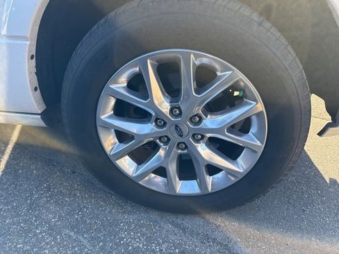 Used 2017 Ford Expedition Limited w/ Equipment Group 301A image 14